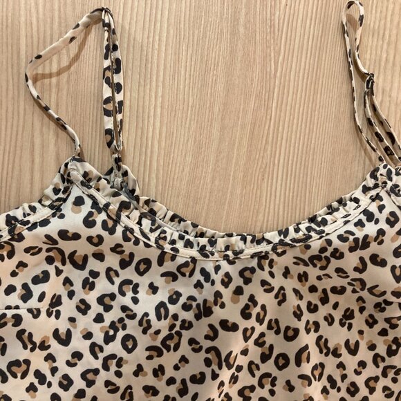 Abercrombie & Fitch Cheetah Print Sleeveless Blouse Small Tank Cami Polyester - Picture 2 of 3
